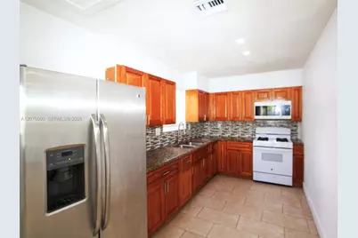 11460 SW 224th St, Miami, FL 33170 - Photo 6