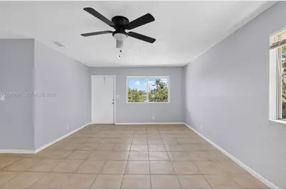 2201 Catherine Dr #3, Delray Beach, FL 33445 - Photo 12