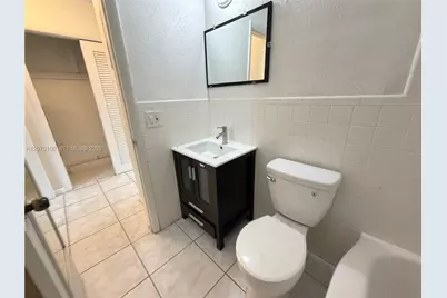 1821 N 17th Ct #24, Hollywood, FL 33020 - Photo 16