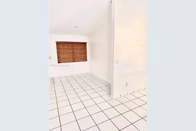 2219 SW 137th Pl, Miami, FL 33175 - Photo 6