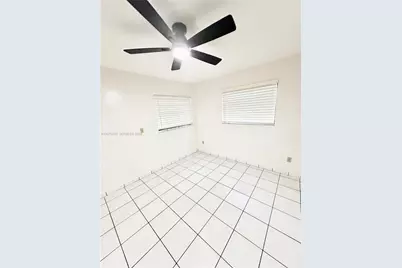 2219 SW 137th Pl, Miami, FL 33175 - Photo 14