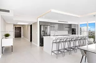 16500 Collins Ave, Sunny Isles Beach, FL 33160 - Photo 2