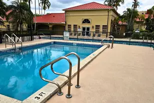 18332 NW 68th Ave, Hialeah, FL 33015 - Photo 4