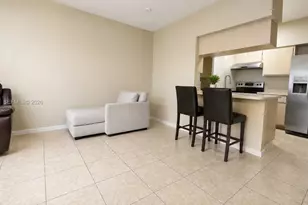18332 NW 68th Ave, Hialeah, FL 33015 - Photo 10