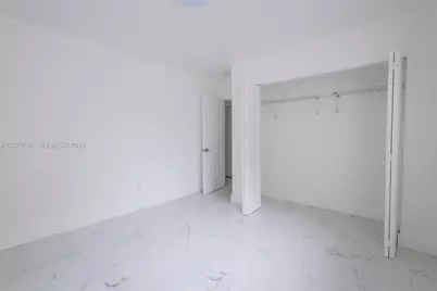 979 SW 10th St #2, Miami, FL 33130 - Photo 8