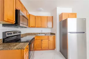 979 SW 10th St, Miami, FL 33130 - Photo 1
