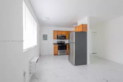 979 SW 10th St #2, Miami, FL 33130 - Photo 4
