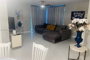10551 W Broward Blvd, Plantation, FL 33324 - Photo 2