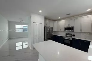 1409 SE 26th Ter, Homestead, FL 33035 - Photo 8