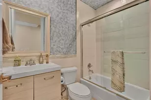 3828 Pine Lake Dr, Weston, FL 33332 - Photo 100