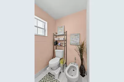 15735 SW 153rd Ave, Miami, FL 33187 - Photo 32