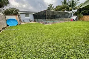 10891 N Snapper Creek Dr, Miami, FL 33173 - Photo 24