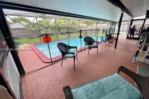 10891 N Snapper Creek Dr, Miami, FL 33173 - Photo 20