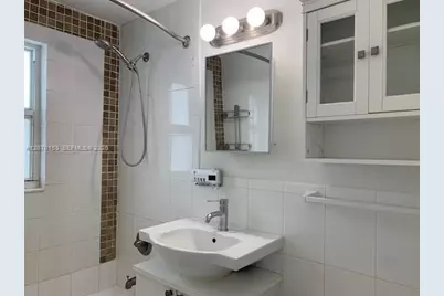 7207 Bay Dr #23, Miami Beach, FL 33141 - Photo 6
