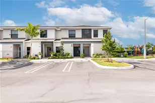 302 NE 1st Dr, Florida City, FL 33034 - Photo 16