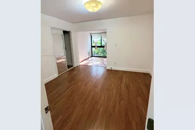 1231 SE 1st St #12, Fort Lauderdale, FL 33301 - Photo 8