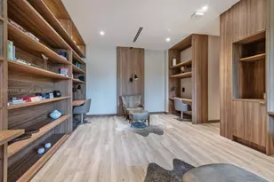 1000 W Island Blvd, Aventura, FL 33160 - Photo 46