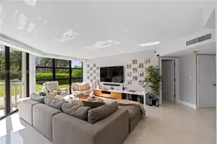 1000 W Island Blvd, Aventura, FL 33160 - Photo 6