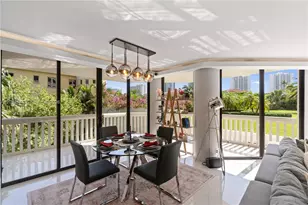 1000 W Island Blvd, Aventura, FL 33160 - Photo 8