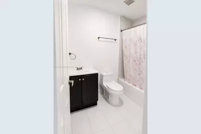 550 NW 82nd Ct #383, Miami, FL 33126 - Photo 24