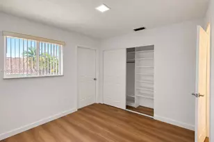 550 NW 82nd Ct, Miami, FL 33126 - Photo 26