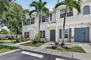 4902 SW 31st Terrace, Dania Beach, FL 33312 - Photo 2