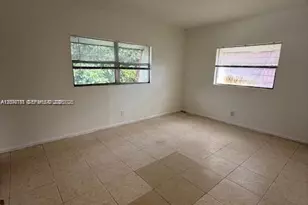 2010 NW 59th Wy, Lauderhill, FL 33313 - Photo 8