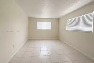 3700 NW 21st St, Lauderdale Lakes, FL 33311 - Photo 10