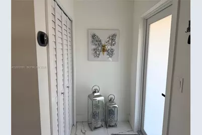 8100 Taft St #N/A, Pembroke Pines, FL 33024 - Photo 4