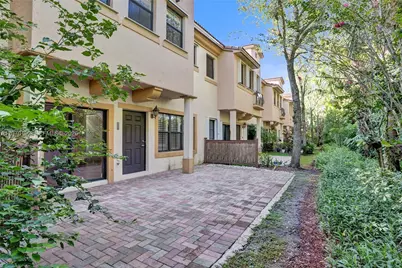 6079 Grand Cypress Cir W, Coconut Creek, FL 33073 - Photo 40