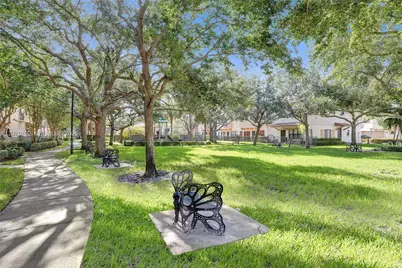 6079 Grand Cypress Cir W, Coconut Creek, FL 33073 - Photo 46