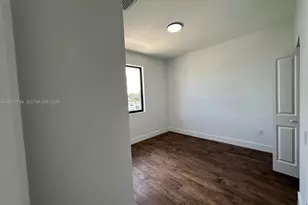 854 SW 1st St, Florida City, FL 33034 - Photo 24