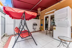 2765 W 61st Pl, Hialeah, FL 33016 - Photo 40