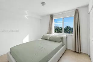816 NW 11th St, Miami, FL 33136 - Photo 10