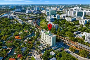 816 NW 11th St, Miami, FL 33136 - Photo 18