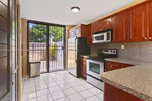 2524 SW 122nd Ct, Miami, FL 33175 - Photo 18