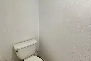 8500 SW 109th Ave, Miami, FL 33173 - Photo 14