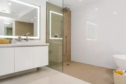 330 Sunny Isles Blvd #5-1102, Sunny Isles Beach, FL 33160 - Photo 14