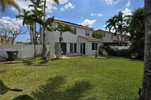 680 NW 159th Ave, Pembroke Pines, FL 33028 - Photo 18