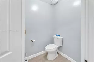 11369 NW 73rd Terrace, Doral, FL 33178 - Photo 4