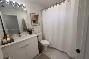 2054 NE 167th St, North Miami Beach, FL 33162 - Photo 10
