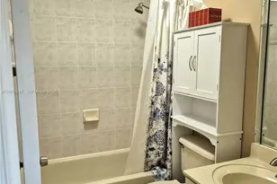 7366 SW 152nd Ave, Miami, FL 33193 - Photo 8