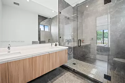 1519 SW 22nd Ter #1519, Miami, FL 33145 - Photo 10