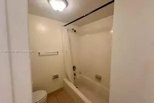 4334 NW 9th Ave, Deerfield Beach, FL 33064 - Photo 6