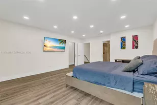 3690 NE 167th St, North Miami Beach, FL 33160 - Photo 28