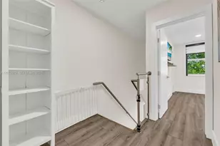 3690 NE 167th St, North Miami Beach, FL 33160 - Photo 20