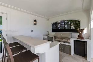 1460 S Treasure Dr, North Bay Village, FL 33141 - Photo 38