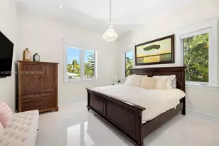 1460 S Treasure Dr, North Bay Village, FL 33141 - Photo 26