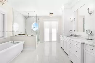 1460 S Treasure Dr, North Bay Village, FL 33141 - Photo 30