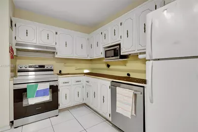 20100 W Country Club Dr #1003, Aventura, FL 33180 - Photo 12